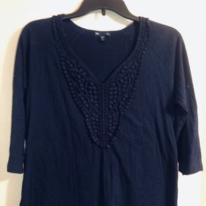 Women’s shirt